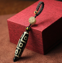 Dokuz Göz Yoga Sembolü Etnik  Araba Anahtarlığı