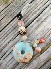 Agat Oyma Lotus Anahtarlık Beyaz