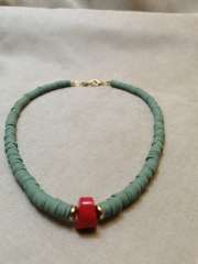 Ntfk-57 Tasarım Kırmızı Mercan Taşlı Haki Fimo Kolye