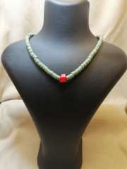 Ntfk-57 Tasarım Kırmızı Mercan Taşlı Haki Fimo Kolye