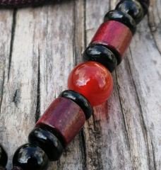 Kırmızı Akik Taşlı Ahşaplı  Uzun Halat Kolye