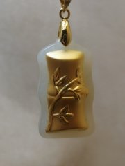 24K Altın Kaplama Bambu Formlu Beyaz Yeşim Taşı Kolye