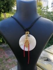 Ntk-84 Tasarım  Doğal Sedef Ve Kararmayan Mat Altın Hamsa Kolye