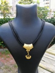 Ntmk-85 Kararmayan Mat Altın Aparatlı  Kolye