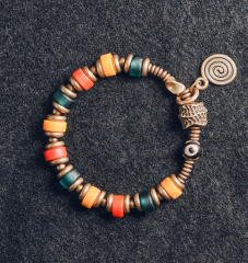 El Yapımı Dövülmüş Bakır Ve Azure Renkli Çakra Bileklik