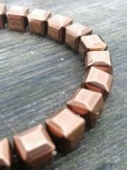 İnce Tasarım Bileklikler