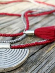 Ntk-216 Kum Boncuk ve Gümüş Aparatlı  Kolye