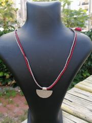 Ntk-216 Kum Boncuk ve Gümüş Aparatlı  Kolye