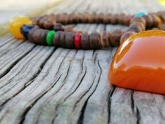 Kehribar Uçlu Mala Kolye