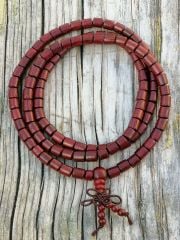 Abanoz Boncuklu Mala Kolye